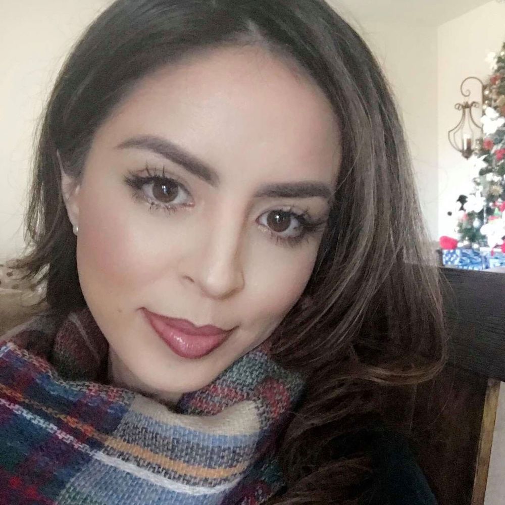 Meet your Posher, Maria